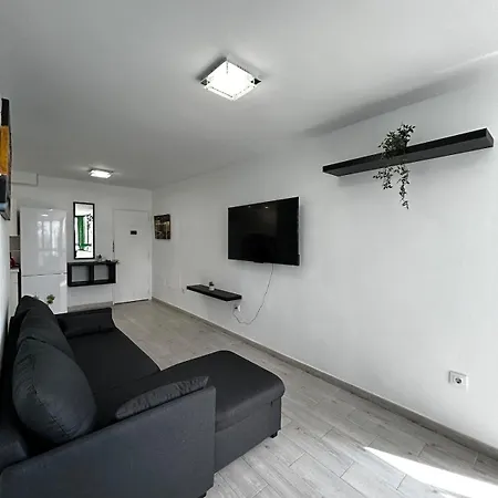 Apartamento 5 Minutes To - Heated Pool *